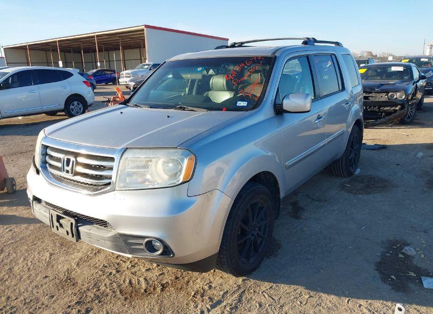 Photo 2 of 2012 Honda Pilot EX-L (VIN 5FNYF3H57CB022263)