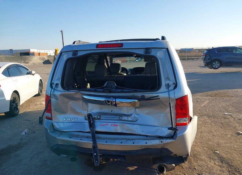 Photo 6 of 2012 Honda Pilot EX-L (VIN 5FNYF3H57CB022263)