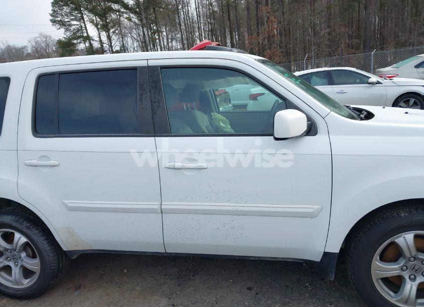 Photo 13 of 2013 Honda Pilot EX-L (VIN 5FNYF3H57DB001043)