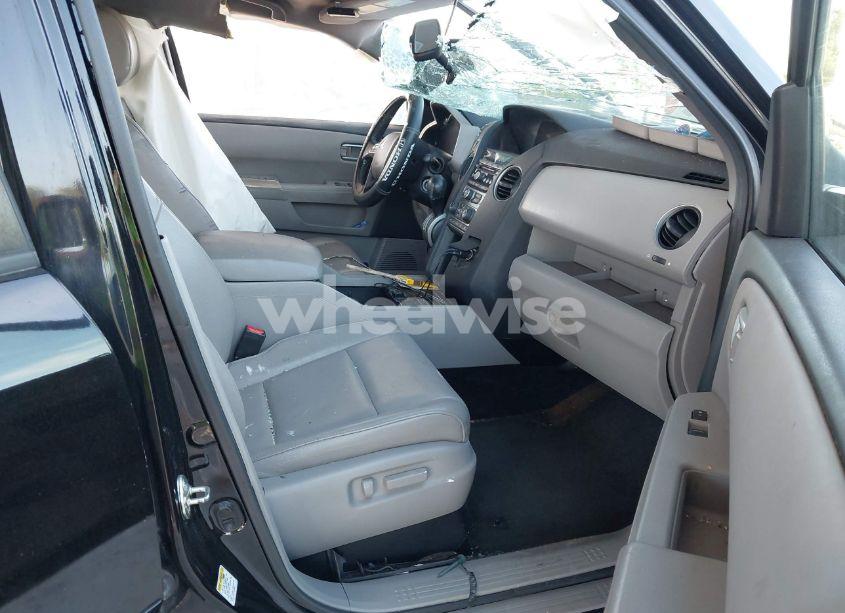 Photo 5 of 2013 Honda Pilot EX-L (VIN 5FNYF3H57DB016934)