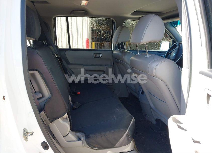 Photo 8 of 2013 Honda Pilot EX-L (VIN 5FNYF3H57DB044331)