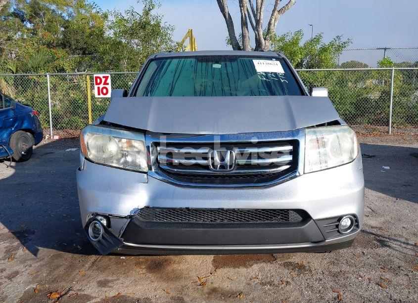 Photo 12 of 2014 Honda Pilot EX-L (VIN 5FNYF3H57EB015185)