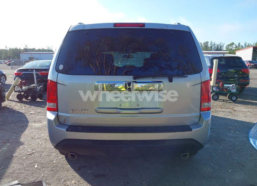 Photo 16 of 2014 Honda Pilot EX-L (VIN 5FNYF3H57EB015185)