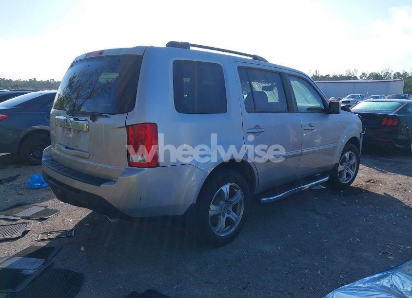 Photo 4 of 2014 Honda Pilot EX-L (VIN 5FNYF3H57EB015185)