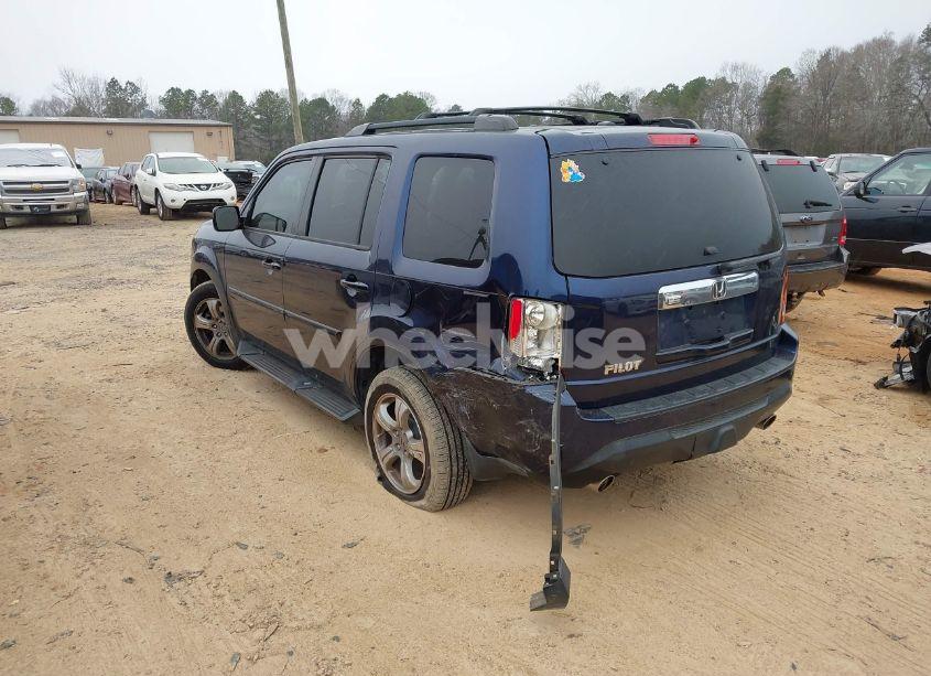 Photo 3 of 2014 Honda Pilot EX-L (VIN 5FNYF3H57EB021164)