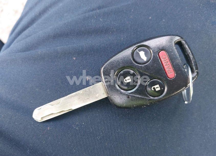 Photo 11 of 2010 Honda Pilot EX-L (VIN 5FNYF3H58AB006005)