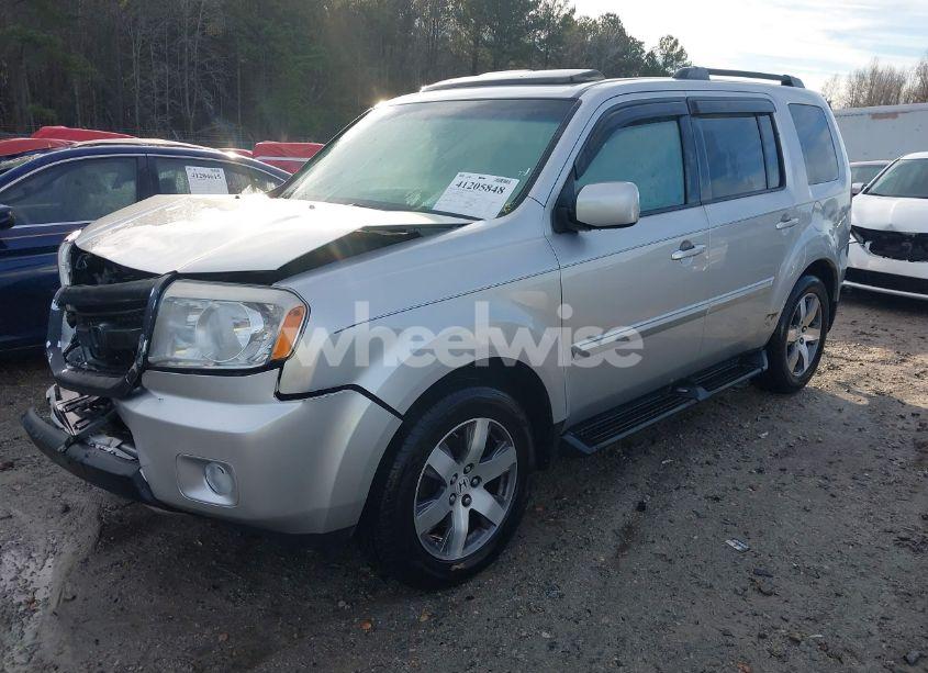 Photo 2 of 2010 Honda Pilot EX-L (VIN 5FNYF3H58AB006005)