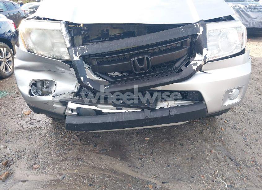 Photo 6 of 2010 Honda Pilot EX-L (VIN 5FNYF3H58AB006005)