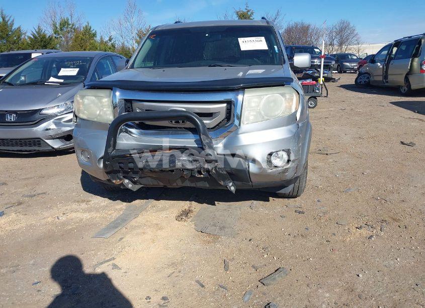 Photo 12 of 2011 Honda Pilot EX-L (VIN 5FNYF3H58BB019869)