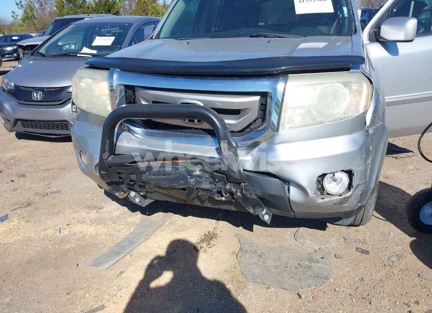 Photo 6 of 2011 Honda Pilot EX-L (VIN 5FNYF3H58BB019869)