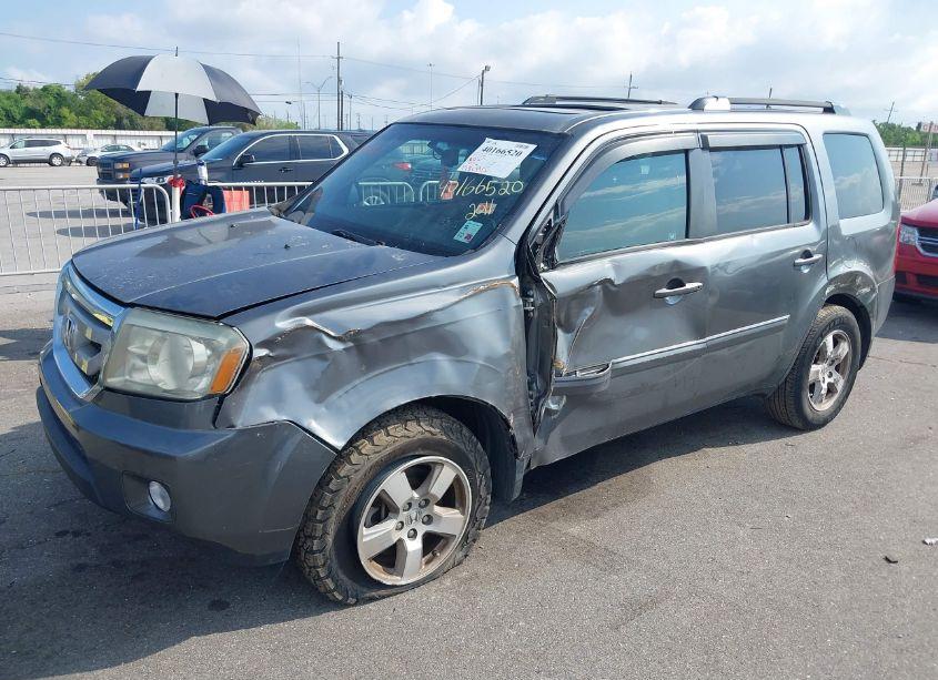 Photo 6 of 2011 Honda Pilot EX-L (VIN 5FNYF3H58BB029348)