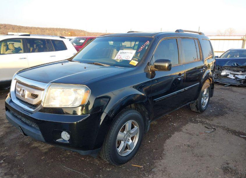 Photo 2 of 2011 Honda Pilot EX-L (VIN 5FNYF3H58BB034808)