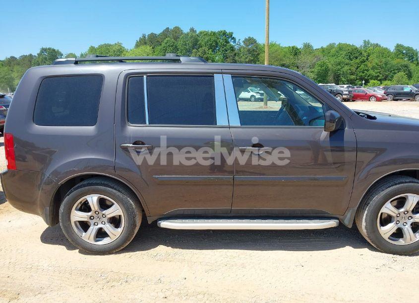 Photo 13 of 2013 Honda Pilot EX-L (VIN 5FNYF3H58DB002332)