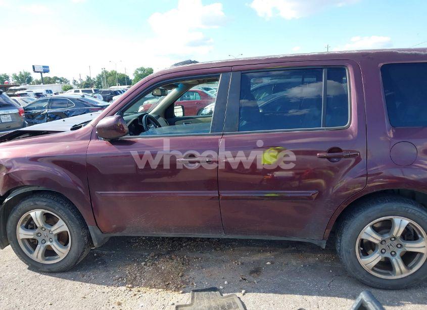 Photo 14 of 2013 Honda Pilot EX-L (VIN 5FNYF3H58DB032933)