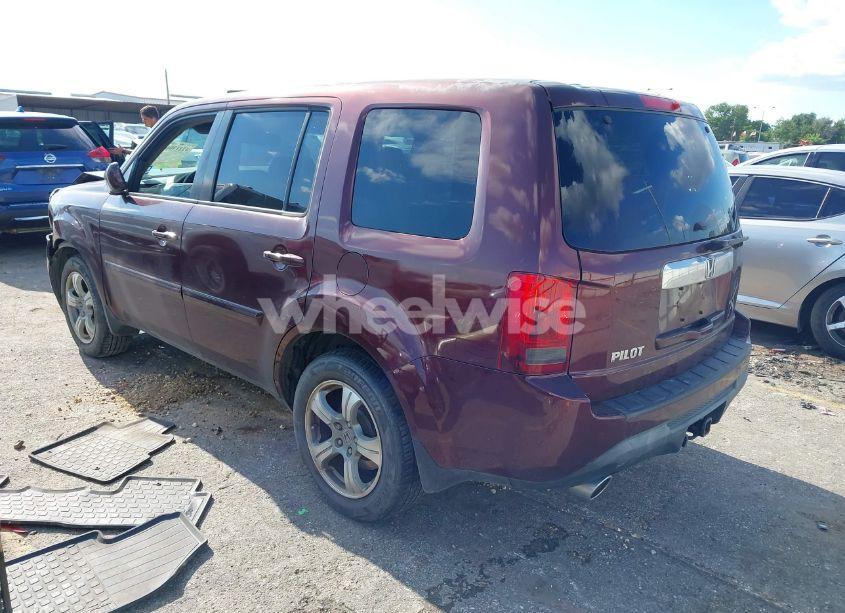 Photo 3 of 2013 Honda Pilot EX-L (VIN 5FNYF3H58DB032933)