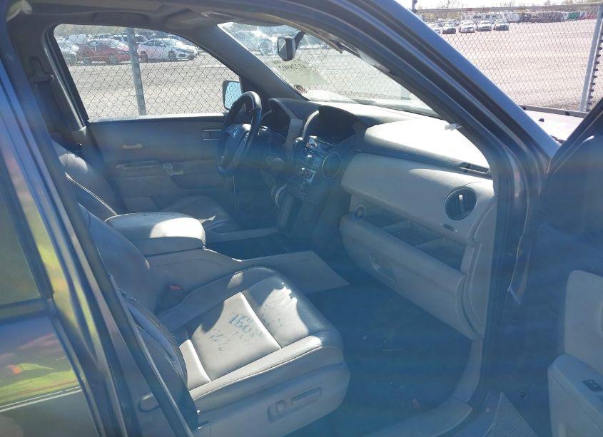 Photo 5 of 2014 Honda Pilot EX-L (VIN 5FNYF3H58EB004518)