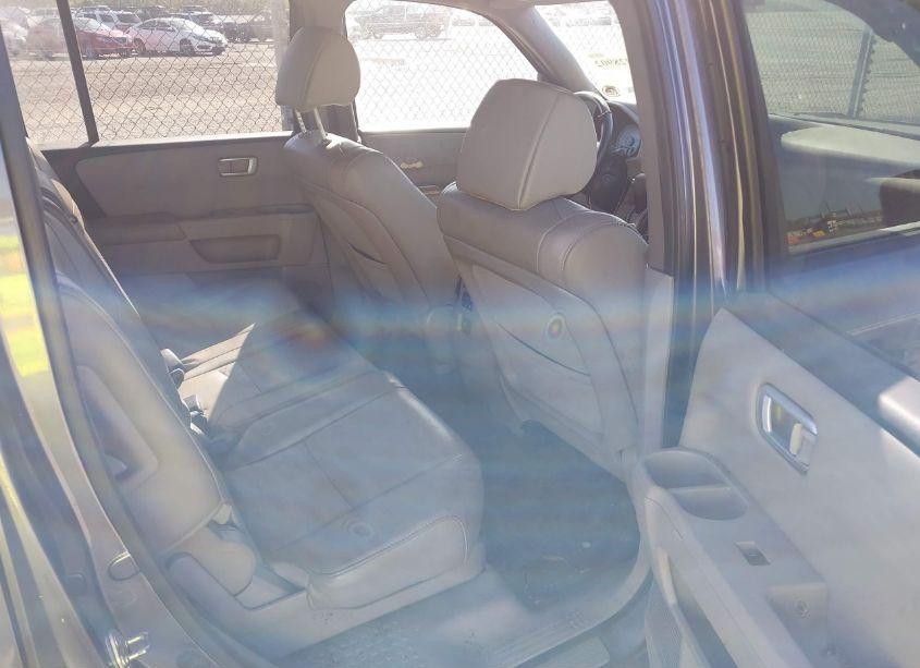 Photo 8 of 2014 Honda Pilot EX-L (VIN 5FNYF3H58EB004518)