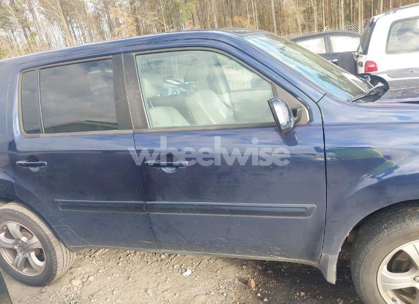 Photo 13 of 2014 Honda Pilot EX-L (VIN 5FNYF3H58EB013543)