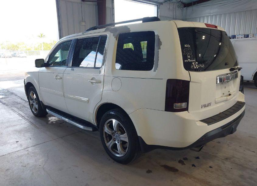 Photo 3 of 2014 Honda Pilot EX-L (VIN 5FNYF3H58EB020167)