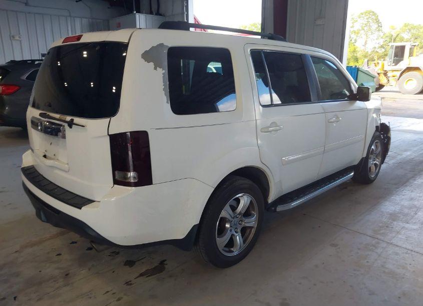 Photo 4 of 2014 Honda Pilot EX-L (VIN 5FNYF3H58EB020167)