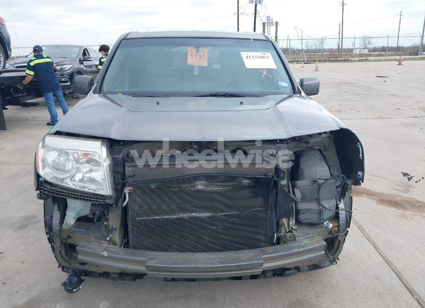 Photo 12 of 2015 Honda Pilot EX-L (VIN 5FNYF3H58FB004388)