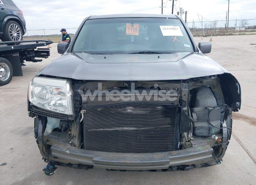 Photo 6 of 2015 Honda Pilot EX-L (VIN 5FNYF3H58FB004388)