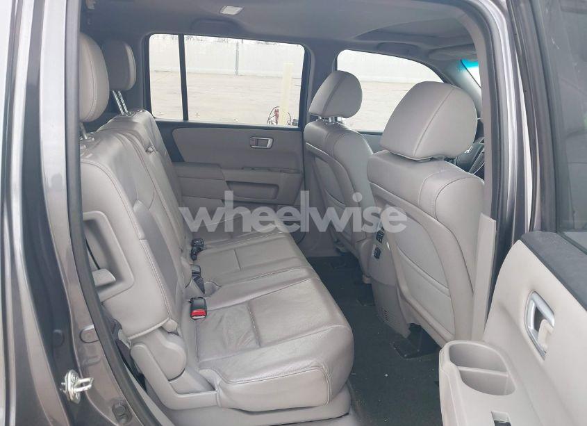 Photo 8 of 2015 Honda Pilot EX-L (VIN 5FNYF3H58FB004388)