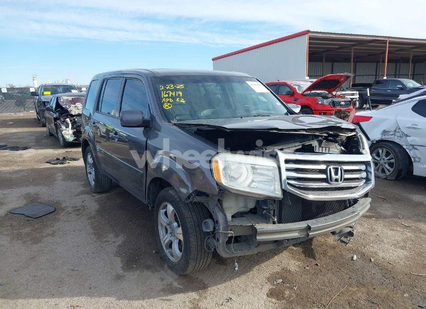 2015 Honda Pilot EX-L (VIN 5FNYF3H58FB032482) main photo