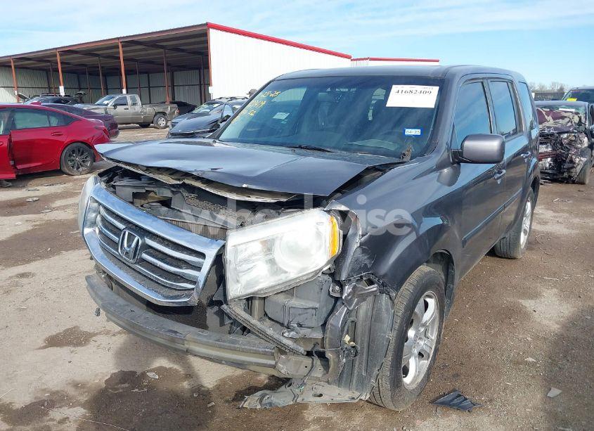 Photo 6 of 2015 Honda Pilot EX-L (VIN 5FNYF3H58FB032482)