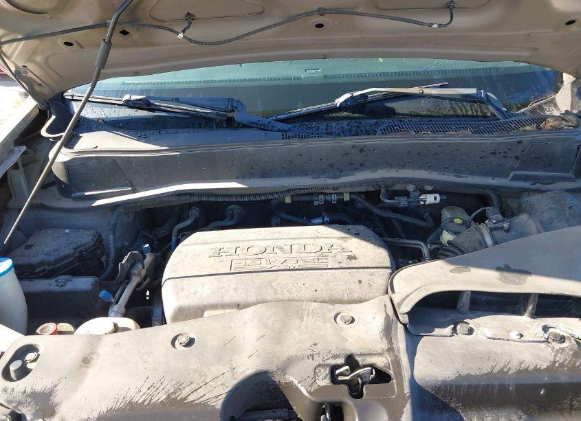 Photo 10 of 2011 Honda Pilot EX-L (VIN 5FNYF3H59BB005639)