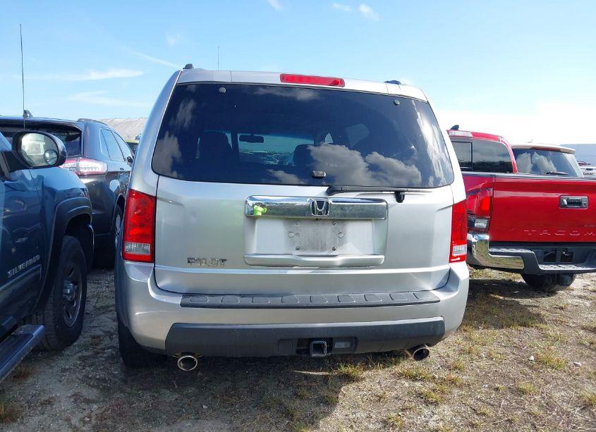Photo 16 of 2011 Honda Pilot EX-L (VIN 5FNYF3H59BB011313)