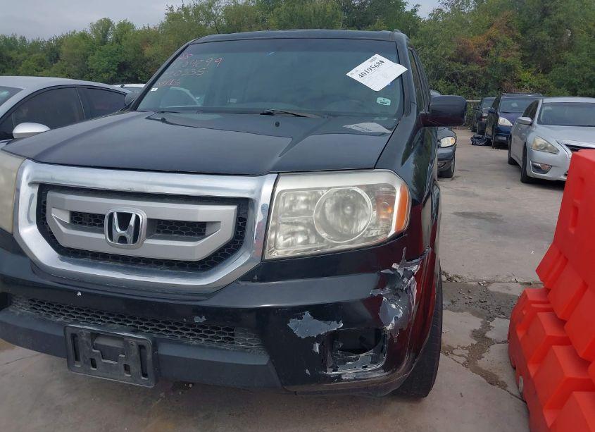 Photo 13 of 2011 Honda Pilot EX-L (VIN 5FNYF3H59BB020335)