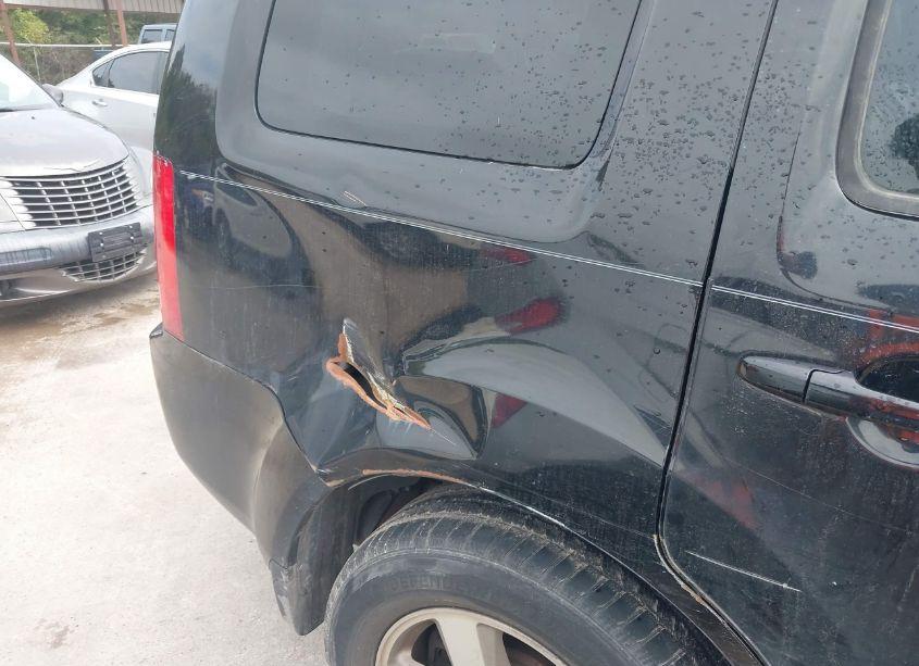 Photo 6 of 2011 Honda Pilot EX-L (VIN 5FNYF3H59BB020335)