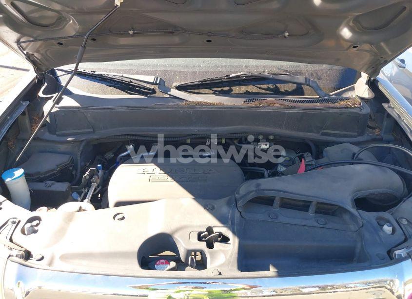 Photo 10 of 2011 Honda Pilot EX-L (VIN 5FNYF3H59BB024837)