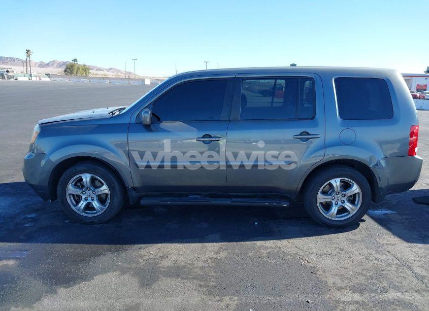 Photo 18 of 2012 Honda Pilot EX-L (VIN 5FNYF3H59CB001298)