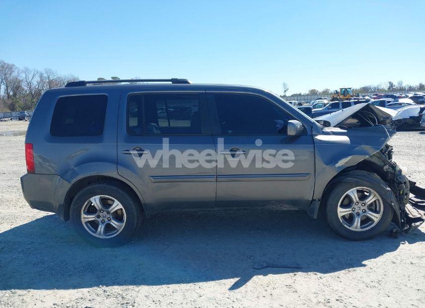 Photo 13 of 2012 Honda Pilot EX-L (VIN 5FNYF3H59CB015301)