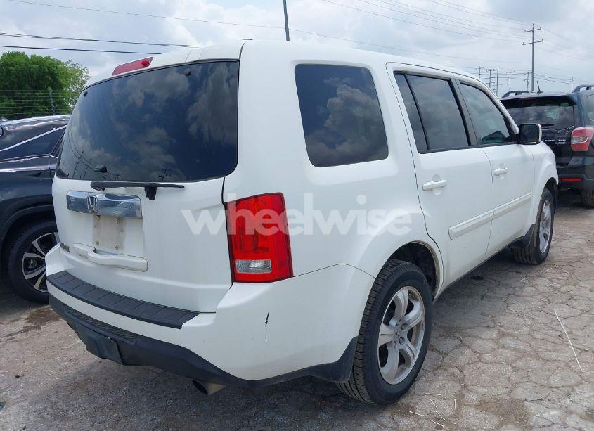 Photo 4 of 2012 Honda Pilot EX-L (VIN 5FNYF3H59CB032471)