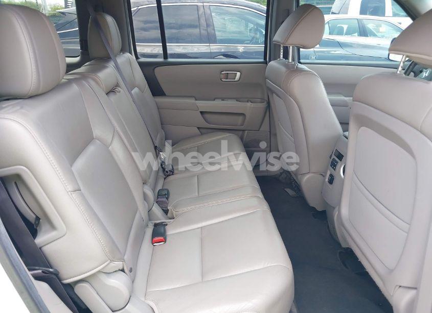 Photo 8 of 2012 Honda Pilot EX-L (VIN 5FNYF3H59CB032471)