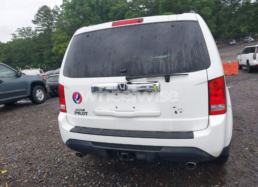 Photo 16 of 2014 Honda Pilot EX-L (VIN 5FNYF3H59EB001871)