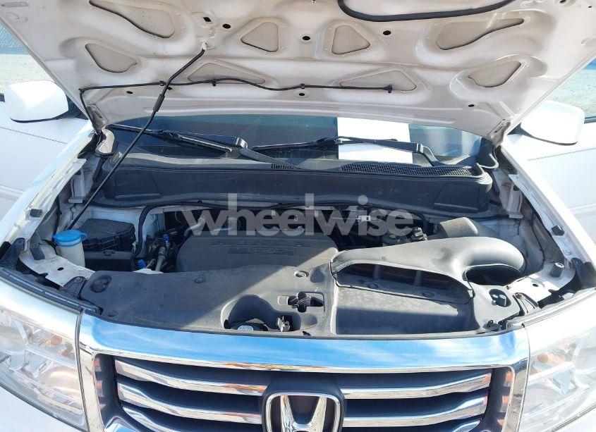 Photo 10 of 2014 Honda Pilot EX-L (VIN 5FNYF3H59EB003409)