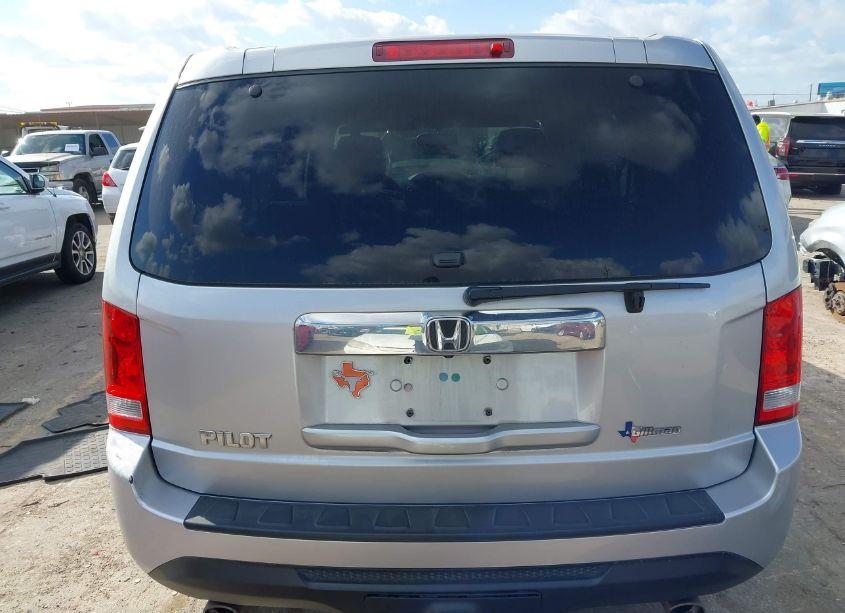 Photo 16 of 2014 Honda Pilot EX-L (VIN 5FNYF3H59EB021344)