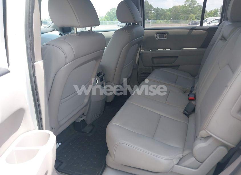 Photo 8 of 2015 Honda Pilot EX-L (VIN 5FNYF3H59FB006439)