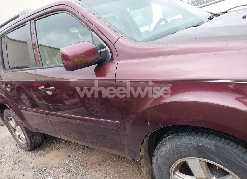 Photo 13 of 2011 Honda Pilot EX-L (VIN 5FNYF3H5XBB009294)