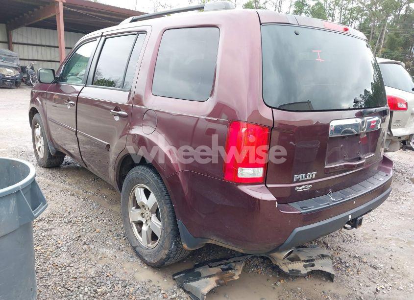 Photo 3 of 2011 Honda Pilot EX-L (VIN 5FNYF3H5XBB009294)