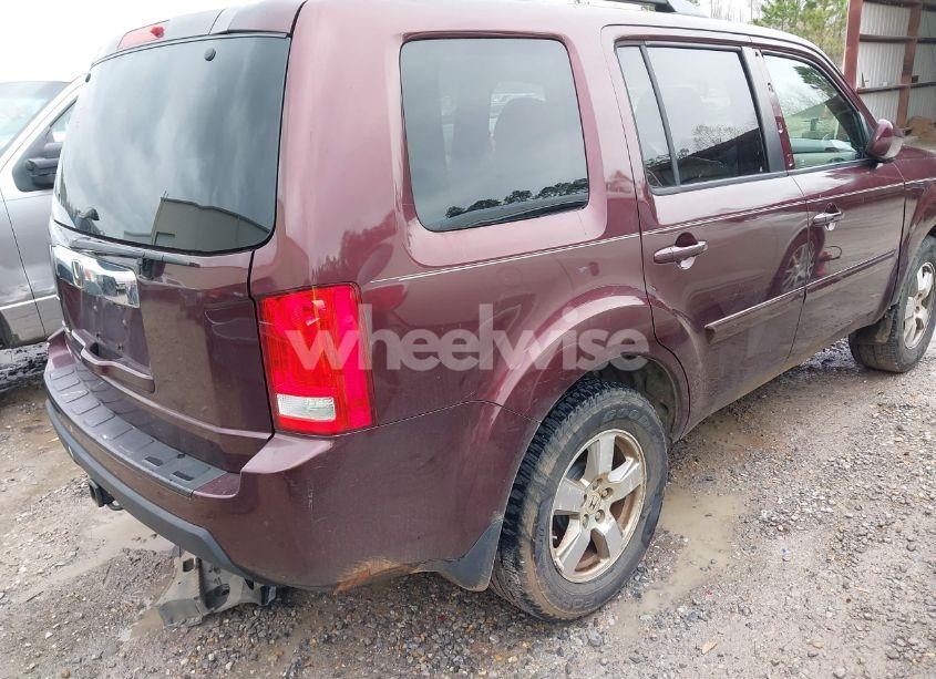 Photo 4 of 2011 Honda Pilot EX-L (VIN 5FNYF3H5XBB009294)