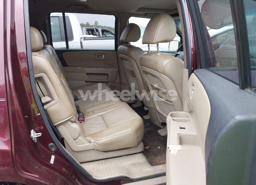 Photo 8 of 2011 Honda Pilot EX-L (VIN 5FNYF3H5XBB009294)