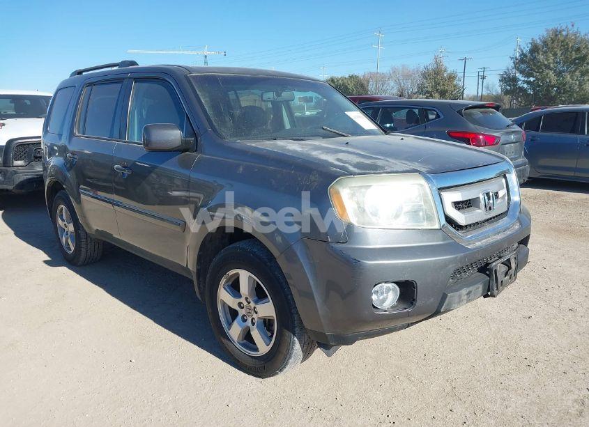 2011 Honda Pilot EX-L (VIN 5FNYF3H5XBB040271) main photo