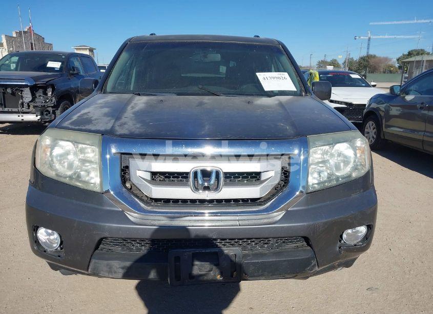 Photo 12 of 2011 Honda Pilot EX-L (VIN 5FNYF3H5XBB040271)