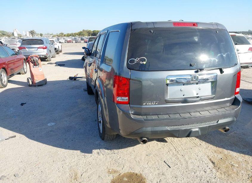 Photo 3 of 2013 Honda Pilot EX-L (VIN 5FNYF3H5XDB033906)