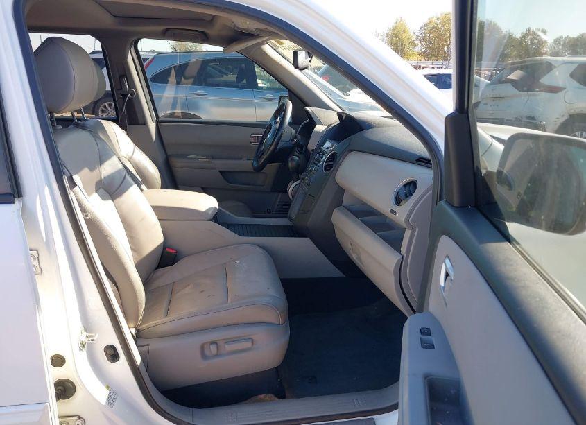 Photo 5 of 2014 Honda Pilot EX-L (VIN 5FNYF3H5XEB008165)